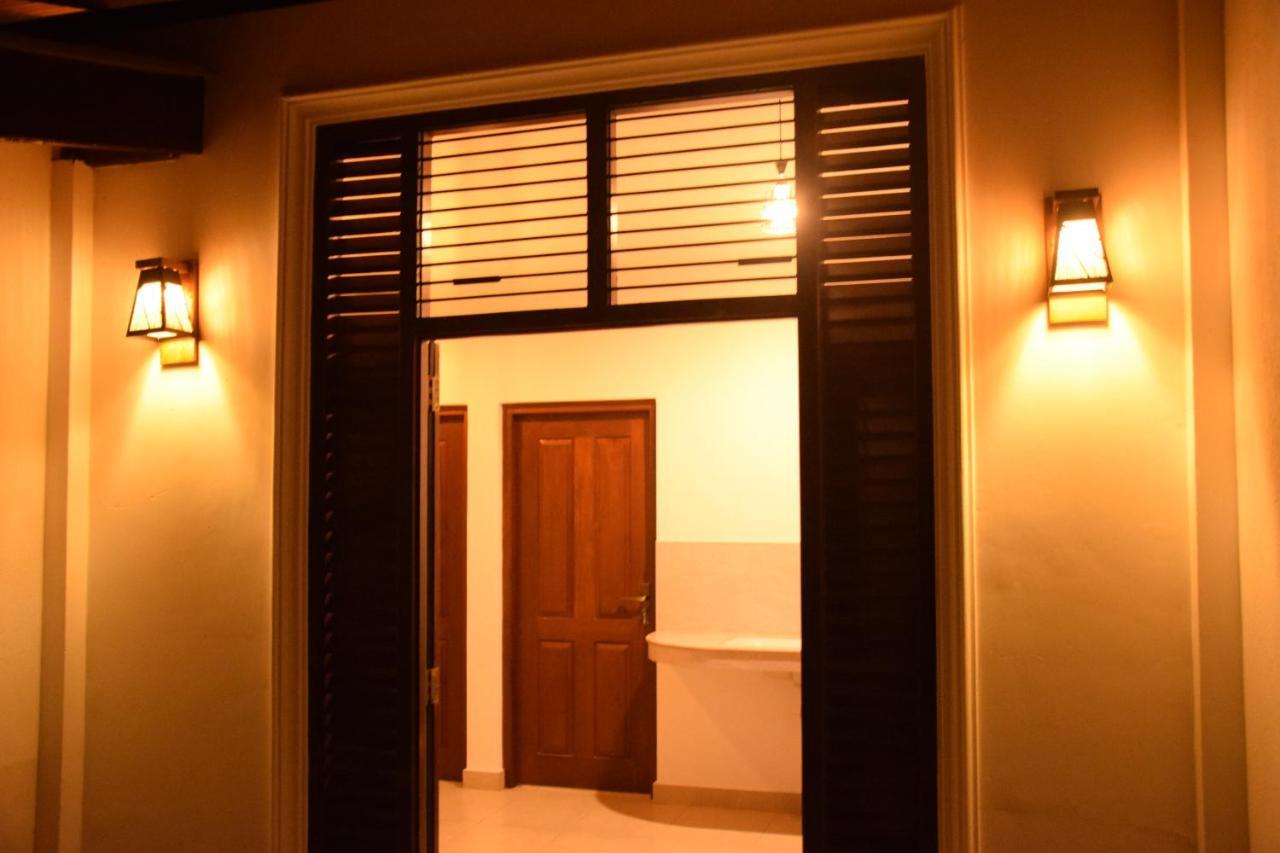 Villa Lake Mountain Weligama Eksteriør billede